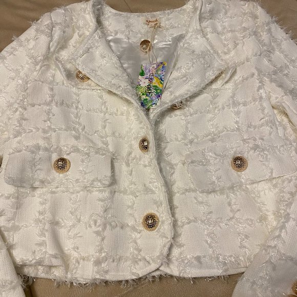 a.Peach Fuzzy White Jacket With Gold Buttons - Picture 4 of 11